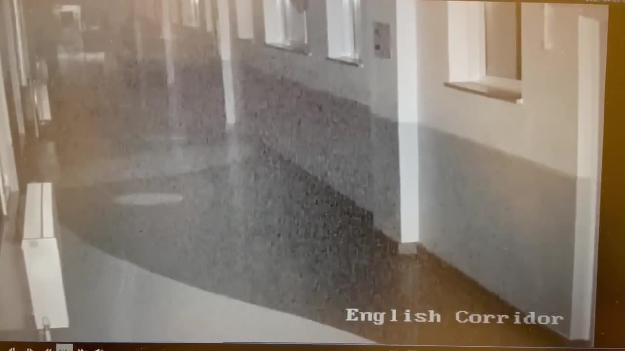 😱👻 Is My School Haunted? | TheHauntingHour