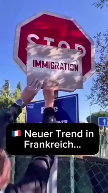 🇫🇷 French Patriots now spray painting "immigration" on STOP 🛑 signs!! 🇫🇷