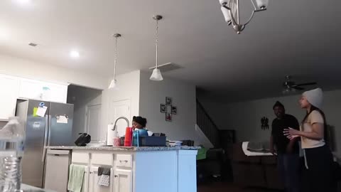 SMASHING a B0ttle ON MY HE@D In Front Of My Family PRANK ...