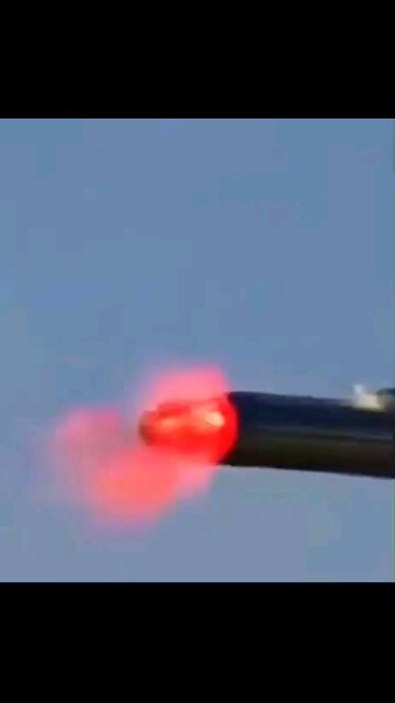 A strange propelled object with bursts of light.