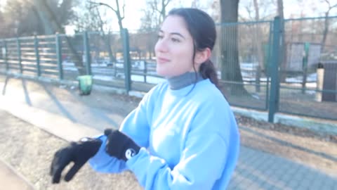 Barefoot Running in -4°C (24.8°F) Good or Bad Idea (Loser Ana Deleted YouTube Video)