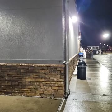 DONT BATHE IN THE SINK!!!