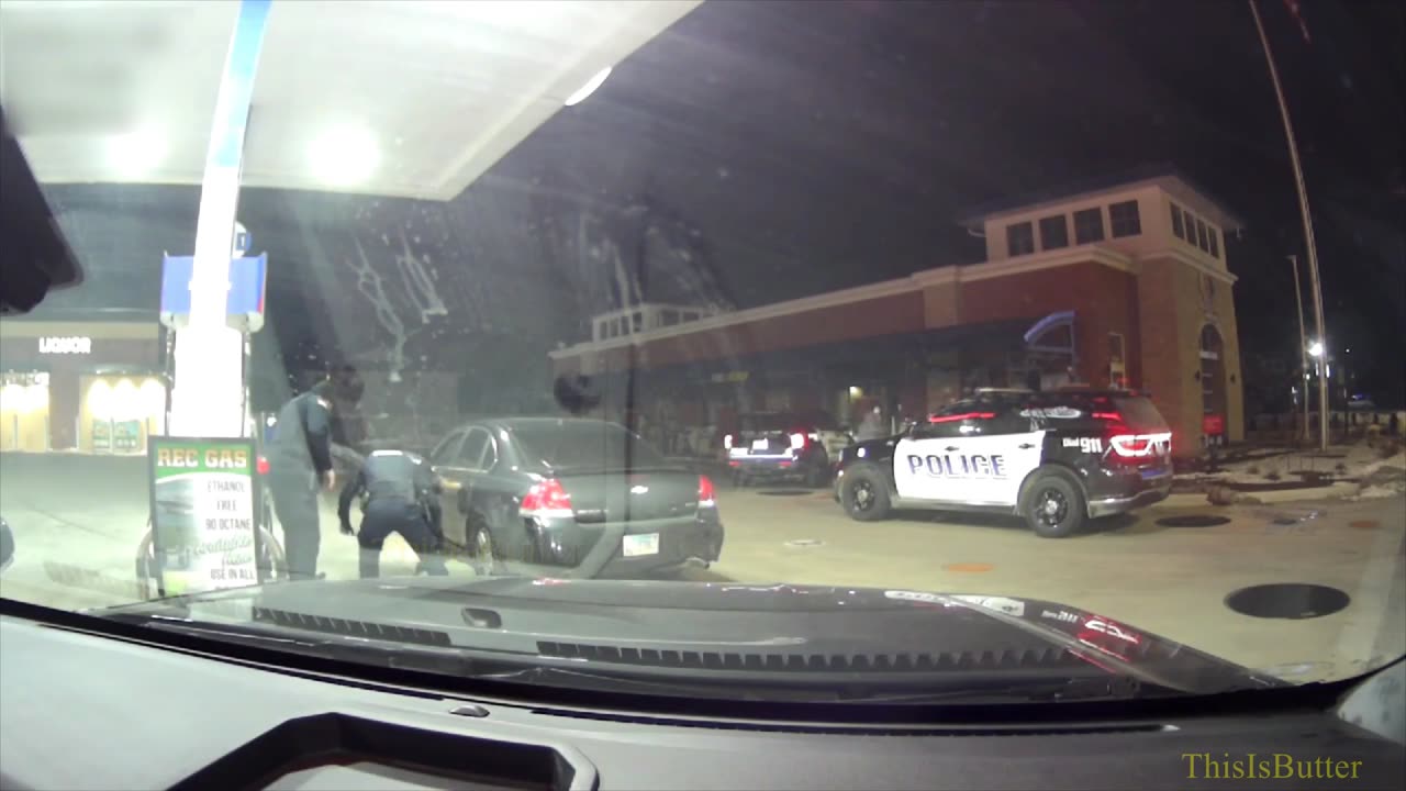 Illinois State Police bodycam shows man taking officer's gun, fatally shooting himself in Charleston