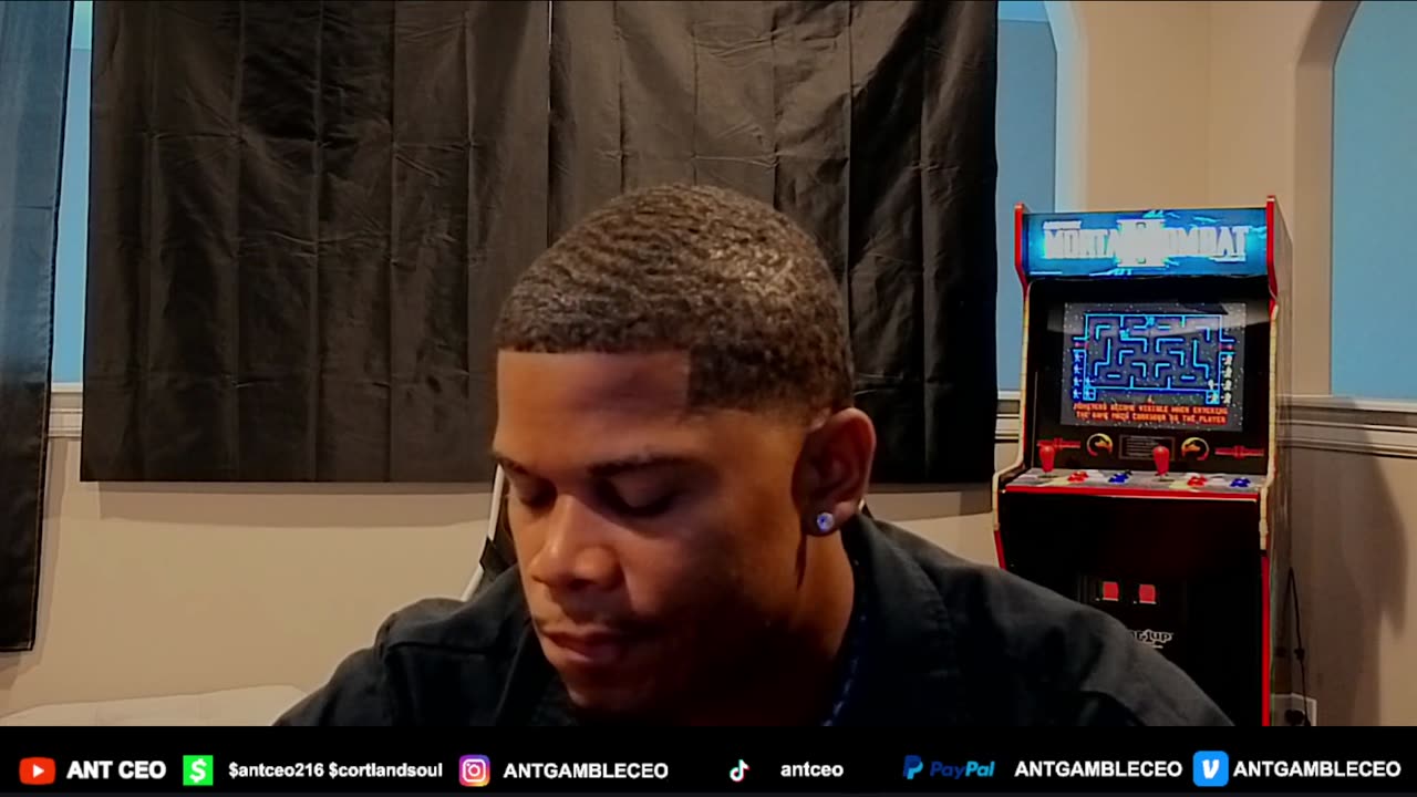 Call Ins, LIVE Dating Call In Show