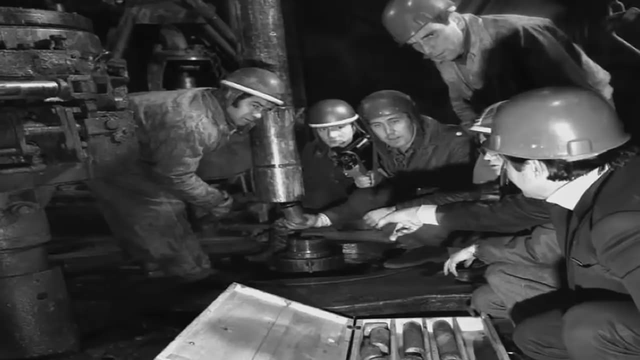 What Did They Find In The Deepest Hole On Earth🕳️