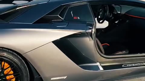 🏎️💨 This McLaren's 0-60 in 2.1 Seconds LOOKS like this! | LuxurySportsCars