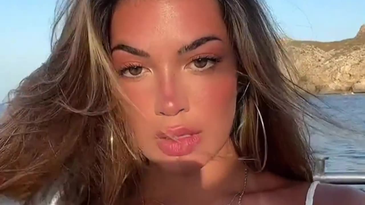 Teresa Seco_ Spanish Model & Influencer _ Bio & Insights