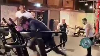 Viral: Gym fails funny #funny #fails #fall