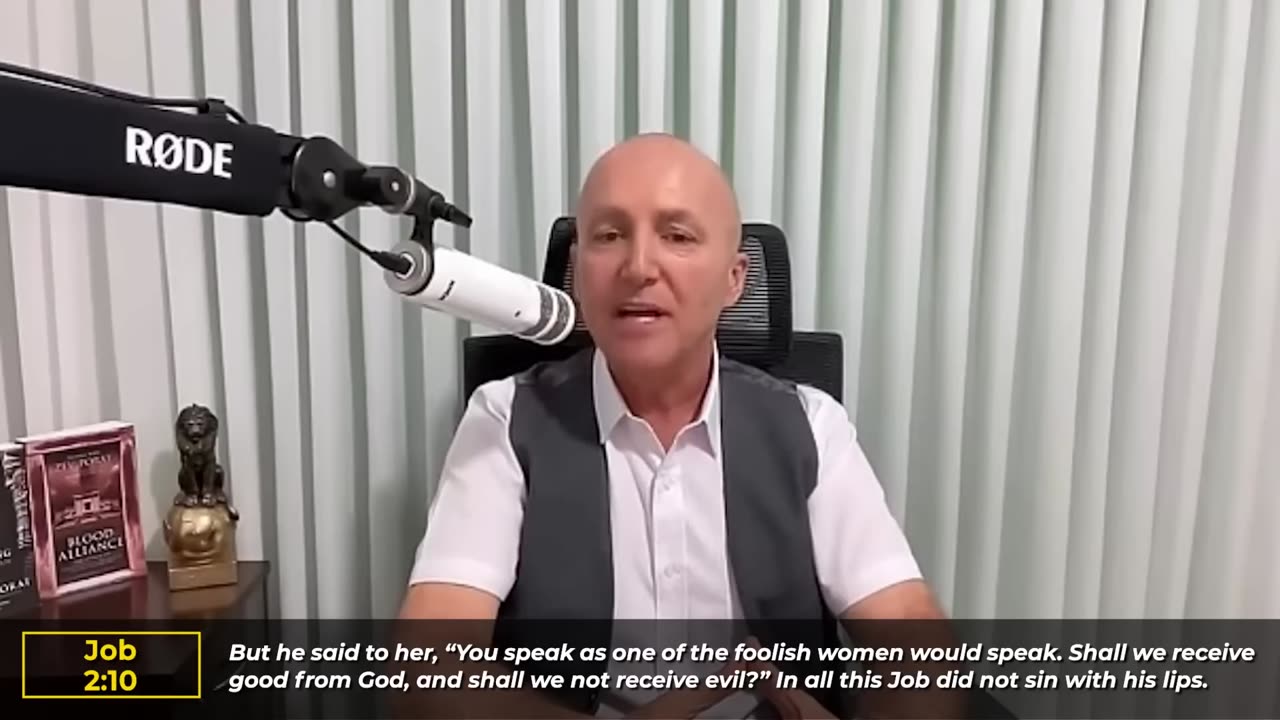 A MUST WATCH. A Special Message for this Season of Blessings! MESSIANIC RABBI ZEV PORAT PREACHES