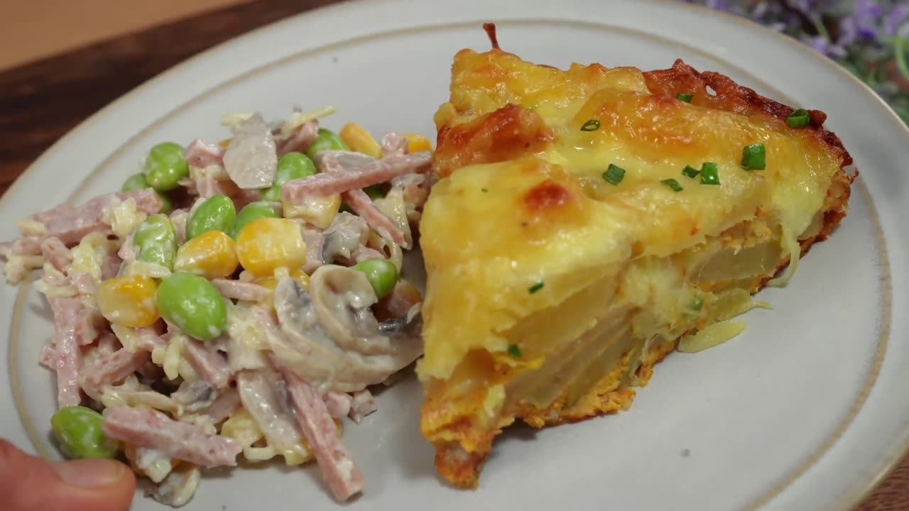 Potatoes and Eggs! I have never eaten such easy and delicious dinner like this before!_1
