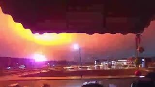 video shows plane crash in Pennsylvania. Reports of multiple victims