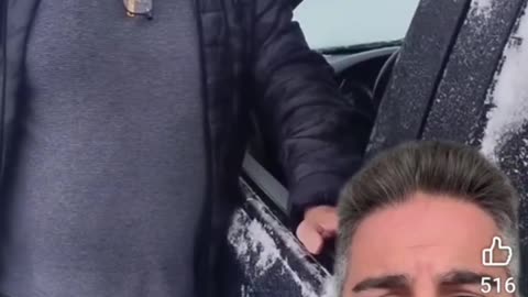 Canadian hero man is helping tent people to survive extreme cold days