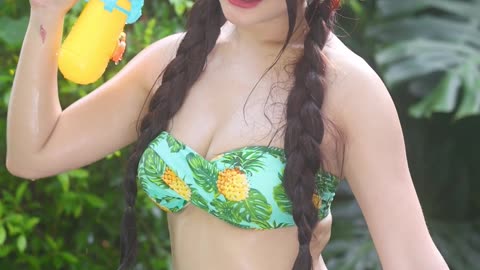 Lookme Jajaa Swimwear and water