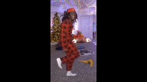 Funny Christmas meme 😂😂😂