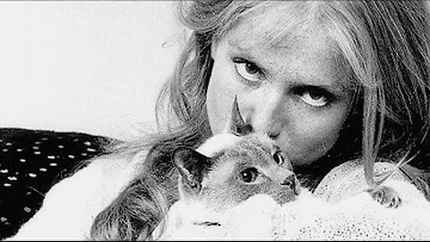 bambi doll 🩰🐰 otherworldly angel ୨୧•ﾟ｡ 🪐