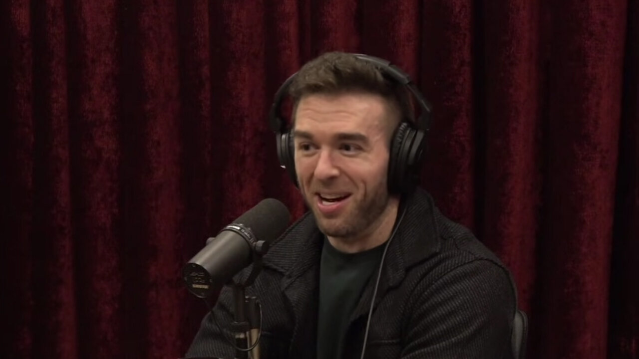 Joe Rogan Experience #2421 - Derek, More Plates More Dates – Podcast Recap