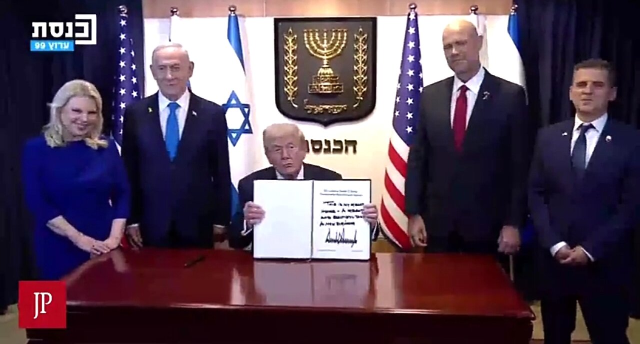 TRUMP SIGNS A MESSAGE TO THE KNESSET IN ISRAEL. ☠️