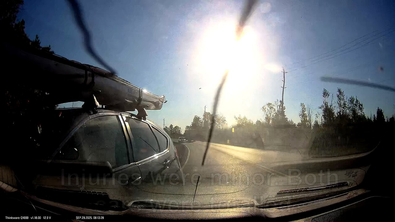 Distracted driver smashes into slowing car in front of him, caught on dashcam