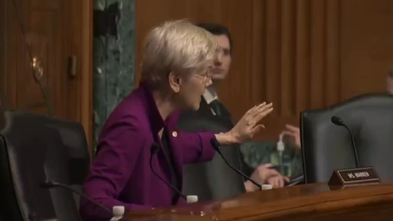 Senator Elizabeth Warren "It´s dangerous to allow lawsuits against vaccine manufacturers"!