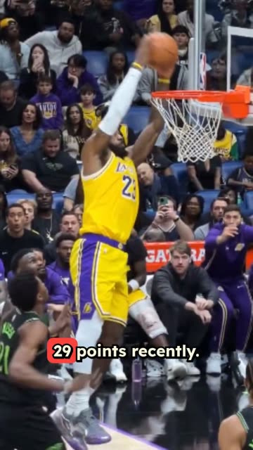 LeBron Adapts to Complement Doncic