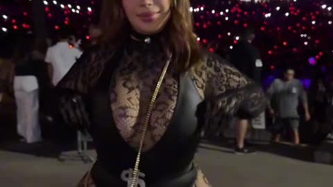 🍑 Big Booty Judy Sexy Cat Walk 💯🔥👀