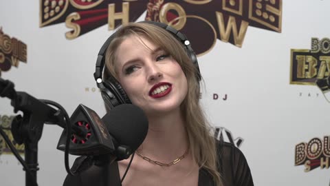 Octavia Red - I Like The Element Of Surprise When It Comes To A Mans Package 🍆 When Arriving On Set🎬