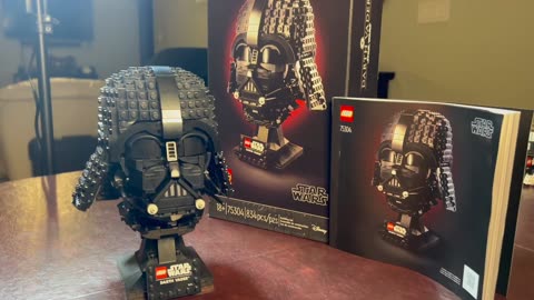 LEGO Star Wars Darth Vader Helmet Building Set