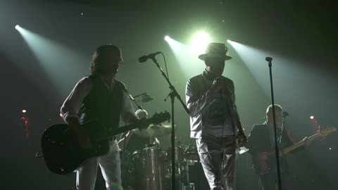 Wheat Kings - The Tragically Hip (live)