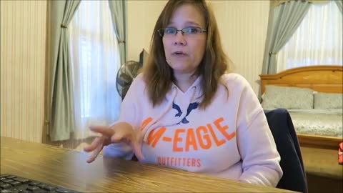 Trump's Secret Box: The 2016 Conspiracy Vlog Unmasked