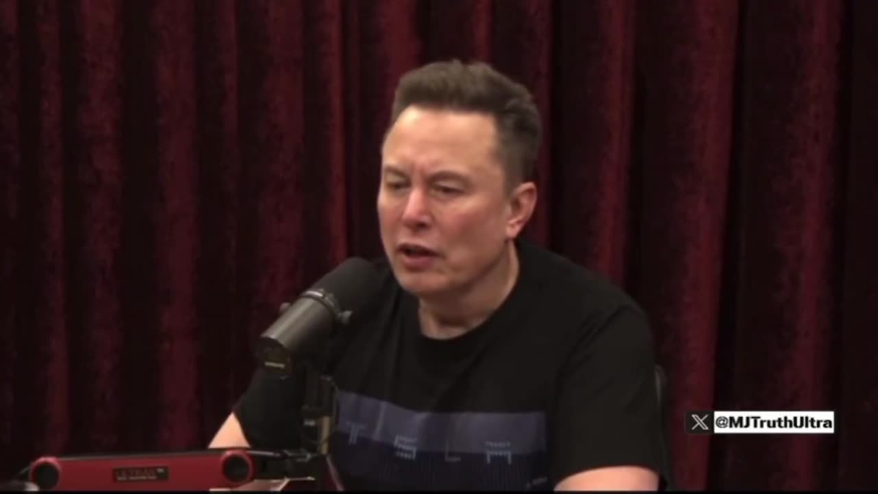 Elon Musk Predicts Operating systems and phone apps will be going away in 5-6 years