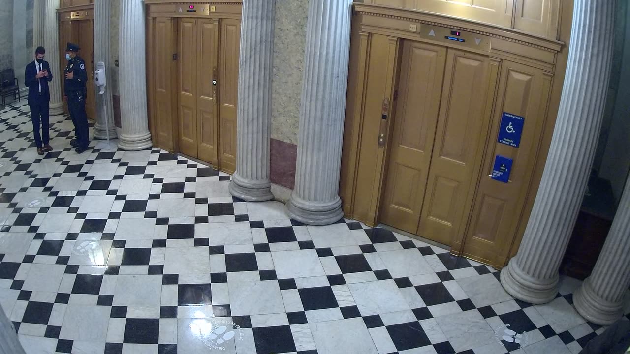 0211USCS02UpperSenDoorElevators_2021-01-06_23h51min04s790ms.mp4