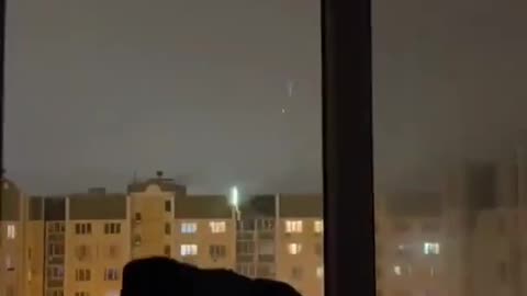 Pieski i koty, normalne lubią fajerwerki!