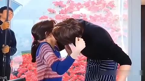 He kissed her before director said action 🤭