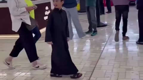 Kid Come Up to Fanum in a Qatar Mall and Call Him the N-Word