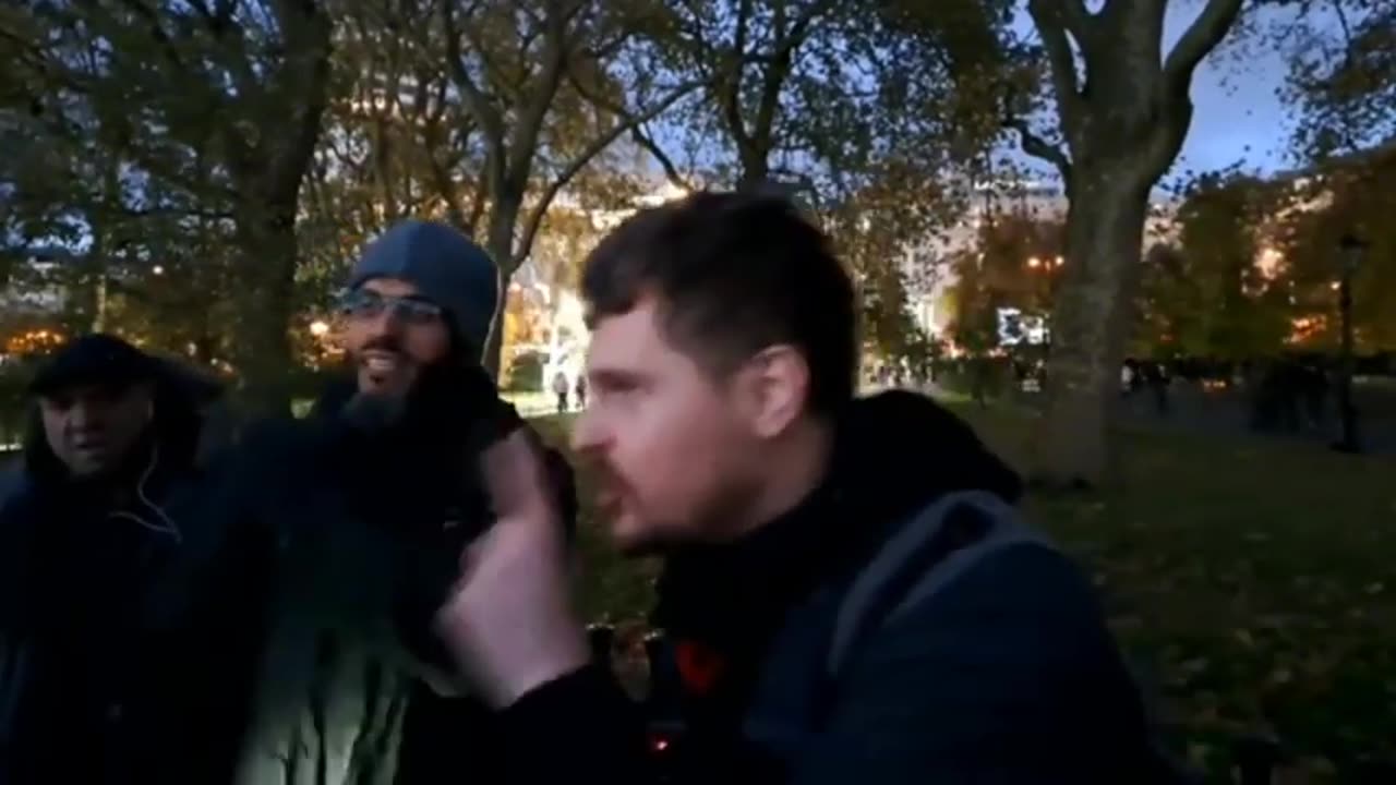 Every HISTORICAL CLAIM Of This Muslim Backfires _ Bob Of Speaker's Corner _Hyde Park