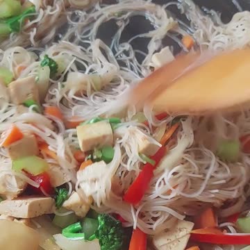 Family Gathering Favorite: Vegan Pansit with Tofu! A Filipino Feast for Every Occasion. Tofu Style!