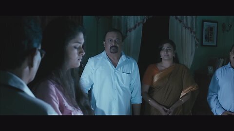 കുറെ നേരം ആയല്ലോ ഉരച്ചുകൊണ്ട് നിൽക്കുന്നു 😲🔥 _ Mohanlal, Innocent #moviescenes