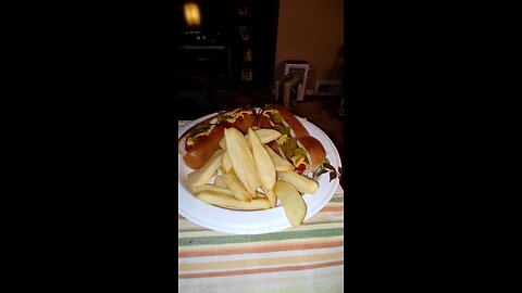 Eating Hebrew National Beef Franks, Dbn, MI, 1/22/25