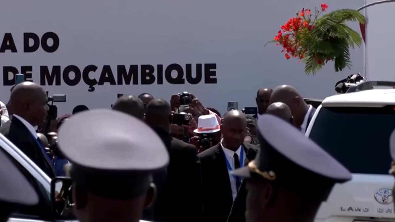 Mozambique's new President Daniel Chapo officially sworn in