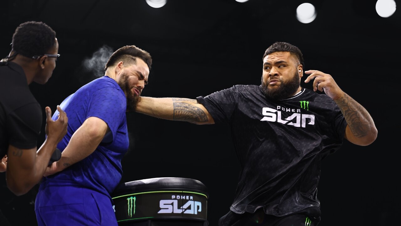 Epic Super Heavyweight Comeback 💪 | Kalani Vakameilalo vs Lorenzo Florean | Power Slap 10