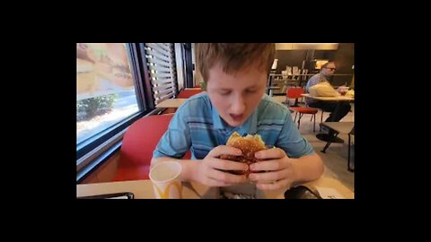 M.C. Chicken BigMac Review:special day for Alex: 1000 plus on PSAT