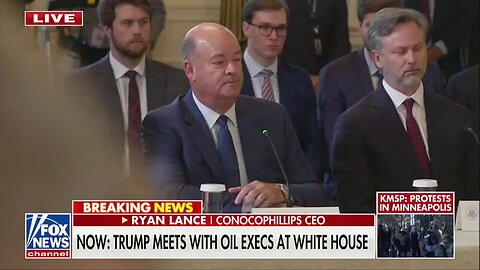 Marco Rubio Passes Private Note to Trump, Who Reads It out Loud