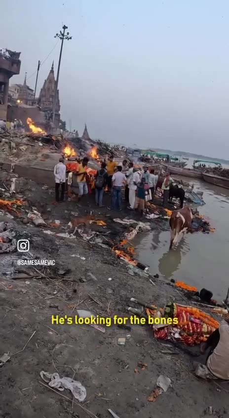 Varanasi, where they burn human bodies 24_7