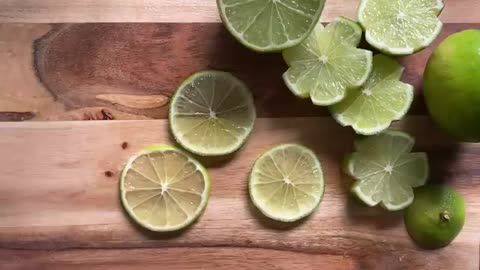 Lime Cocktail Garnish Ideas! (1)