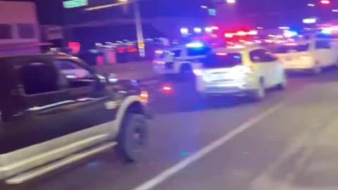 Massive police response in Phoenix, Arizona after at least 1 DPS trooper shot