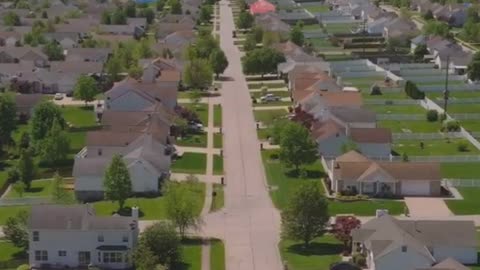 Clinton's Controversial Take on Democrats