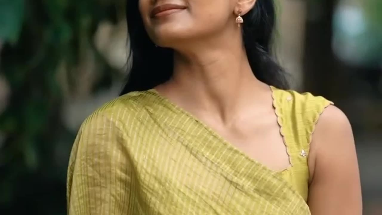 GREEN WOMEN