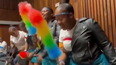 Southern women with big Azz dancing.