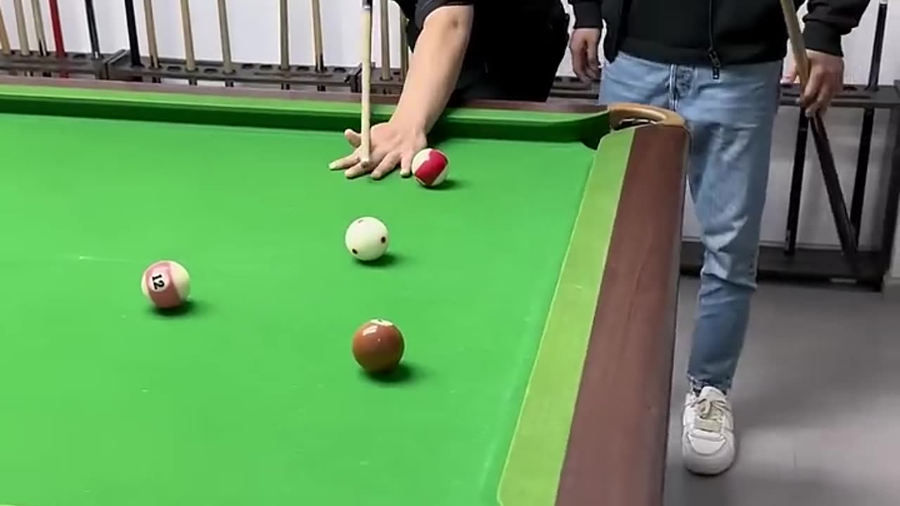 Funny Video Billiards