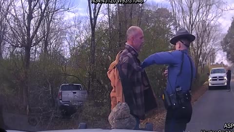 Armed Felon Smashes Into Trees After Fleeing Arkansas State Police!